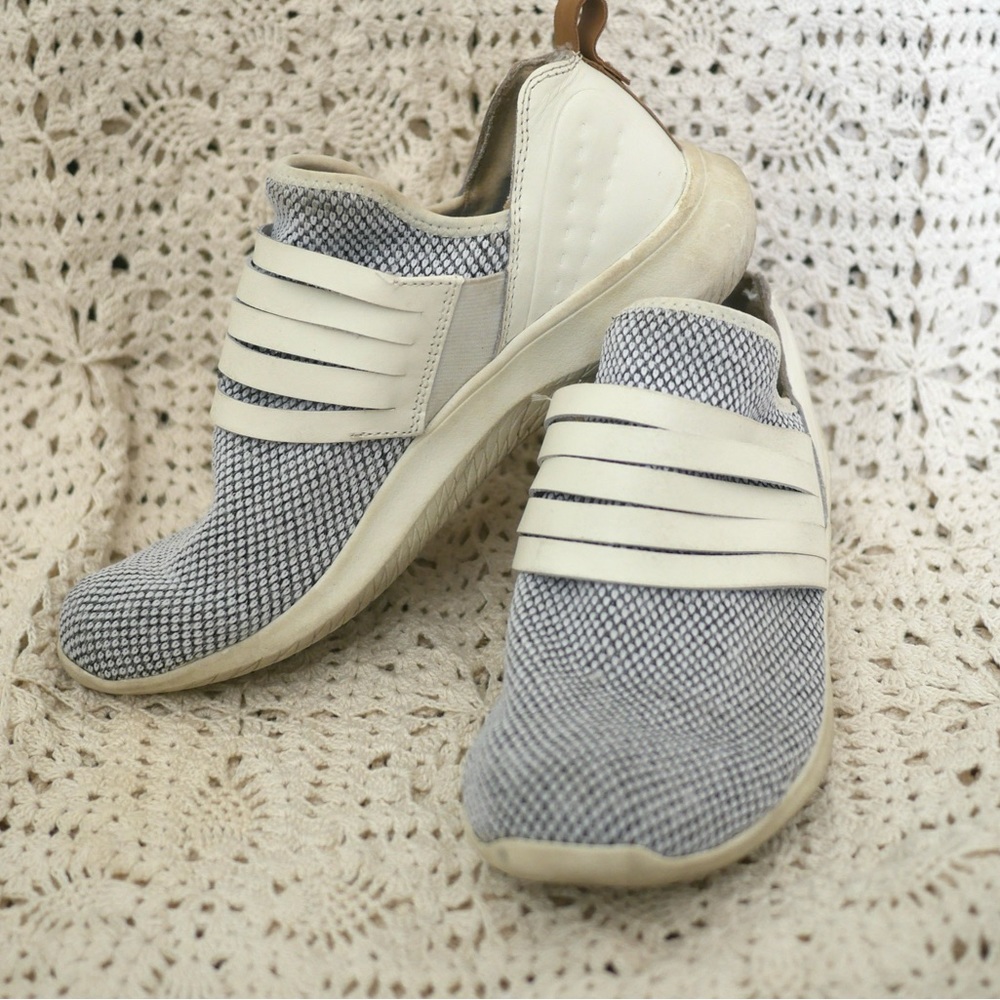 Dr Scholl’s Original Collection Sneaker Size 6.5